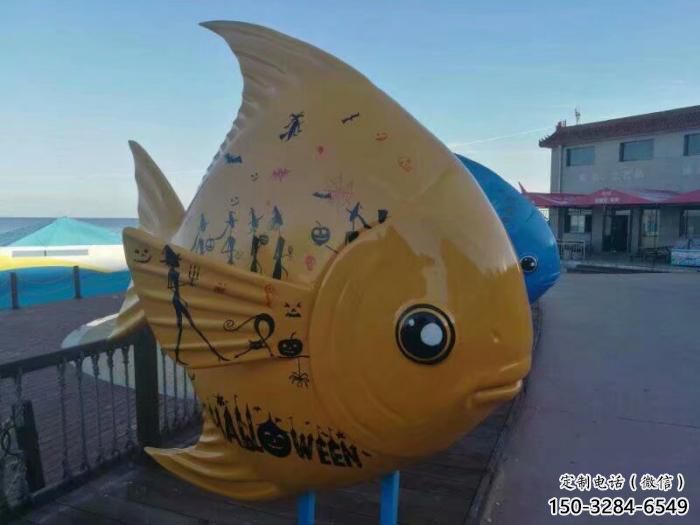 庭院玻璃钢金鱼雕塑 城市古铜色雕塑 音乐小品 庭院玻璃钢金鱼雕塑 城市古铜色雕塑 音乐小品