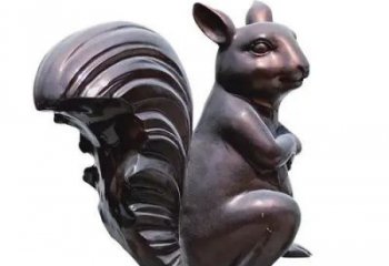 铜松鼠雕塑厂家，动物景观摆件，仿古元素设计 (8)