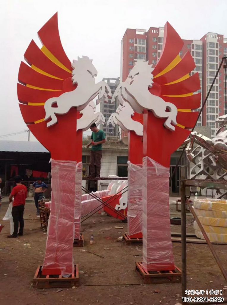 承接奔马雕塑，城市建筑，公园广场动物雕塑