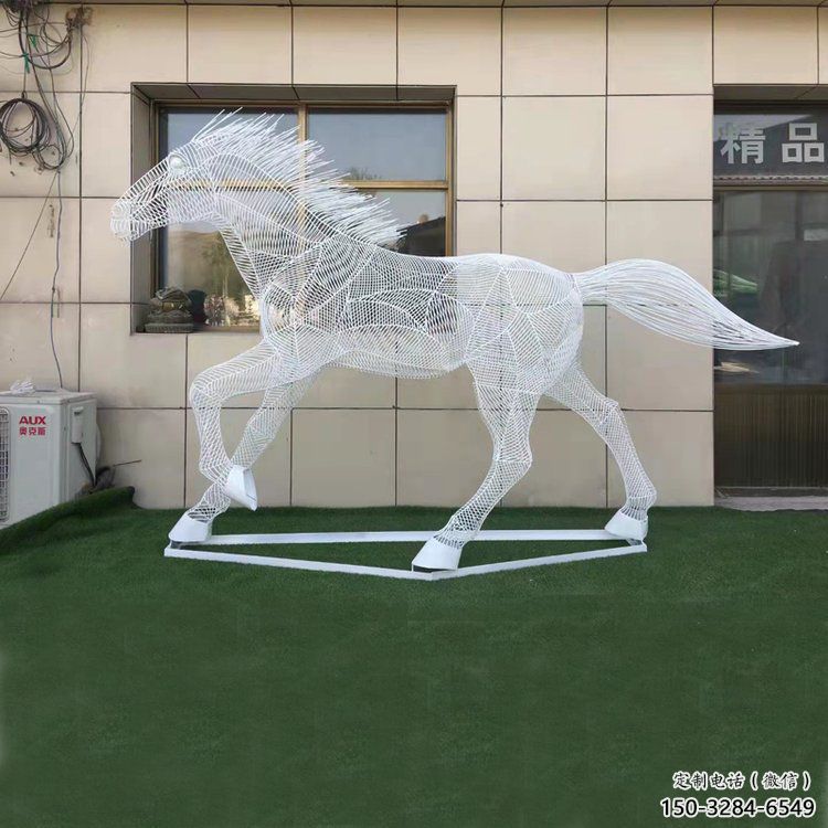 镂空奔马雕塑，城市动物摆件，大型广场小品