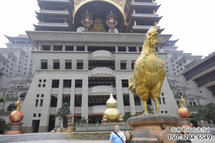 庭院小鸡雕塑，动物小品，网格工艺