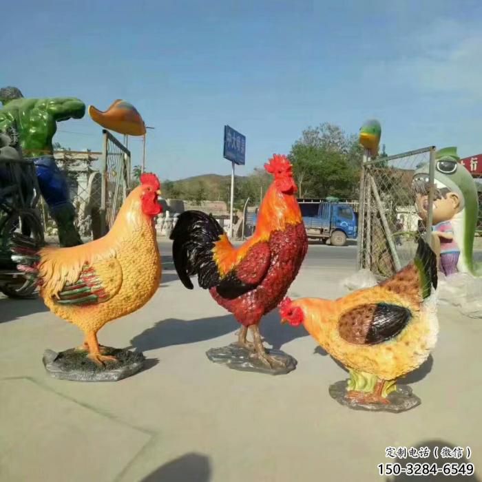 庭院小鸡雕塑，动物主题，镀铜工艺