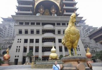 庭院小鸡雕塑，动物小品，网格工艺