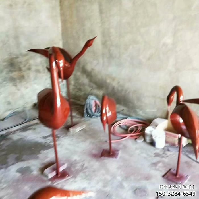 庭院鸟类雕塑，动物主题，镀铜工艺