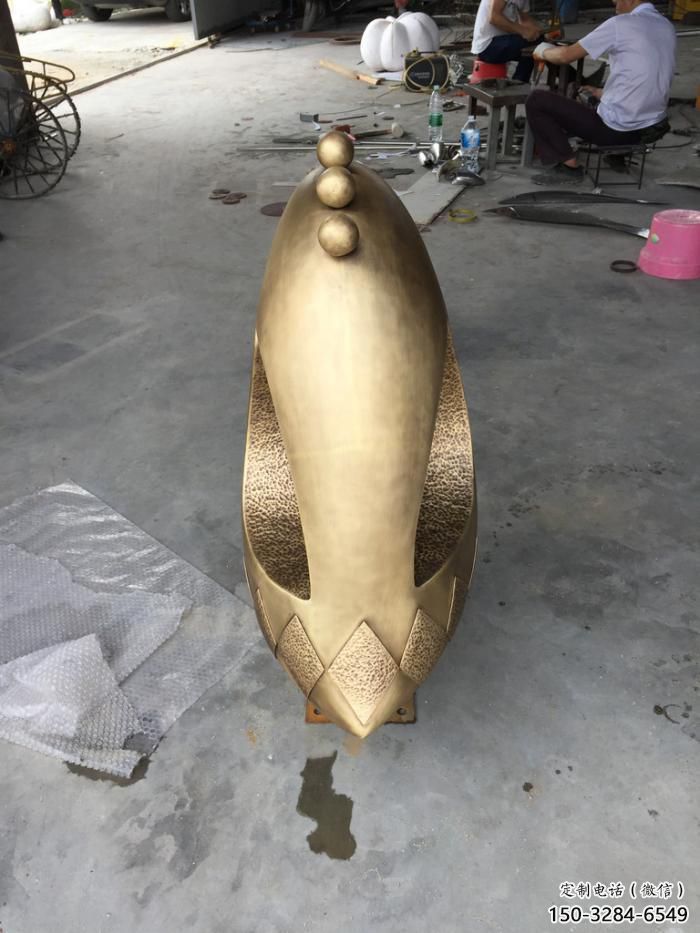 小区鸟类雕塑，仿真主题，彩绘工艺