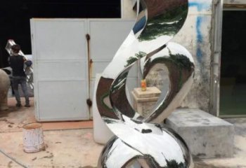 酒店鸟类雕塑，仿真主题，网格工艺