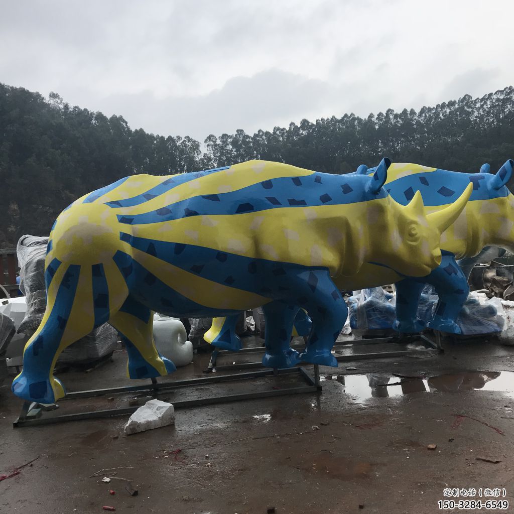 街道犀牛雕塑，铸铜农耕雕塑，古铜效果