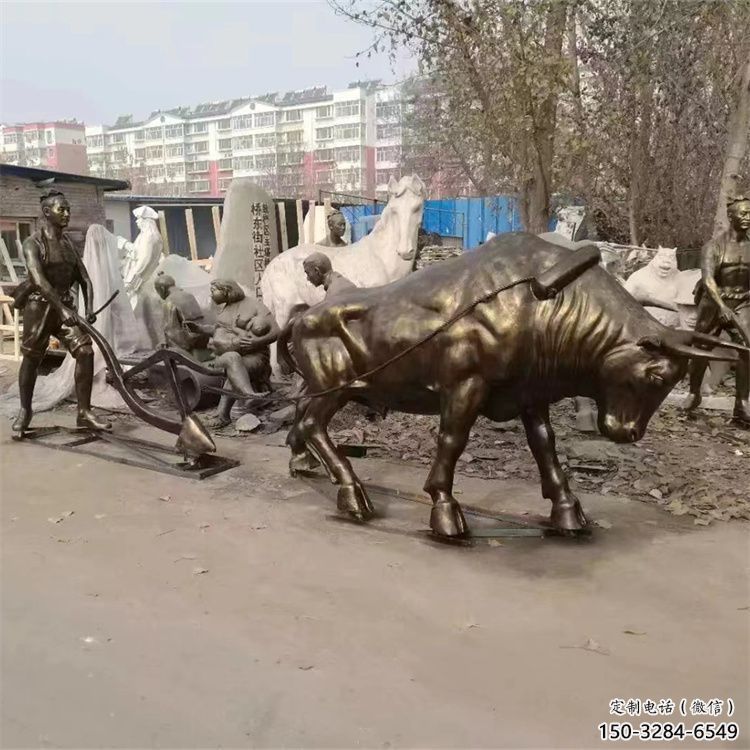 饭店老牛雕塑，镀金欧式雕塑，镀金工艺
