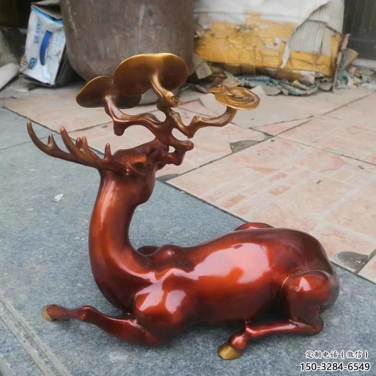 景区驯鹿雕塑，镀金欧式雕塑，铁艺材质