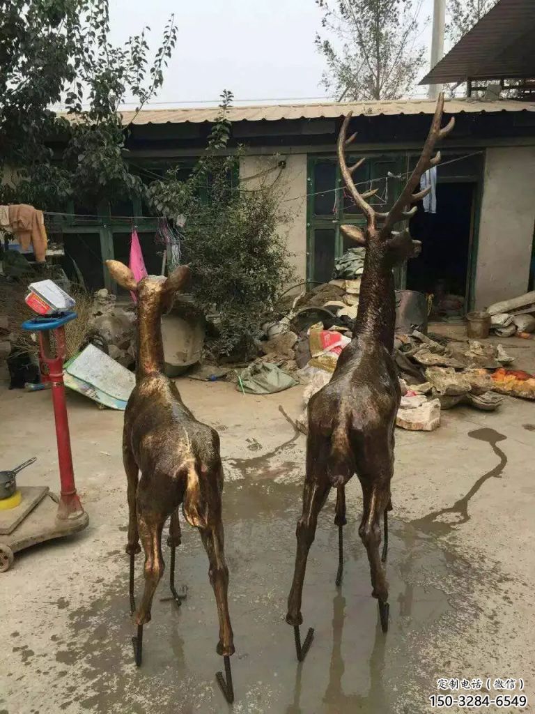 庭院驯鹿雕塑，镀金欧式雕塑，网格形式