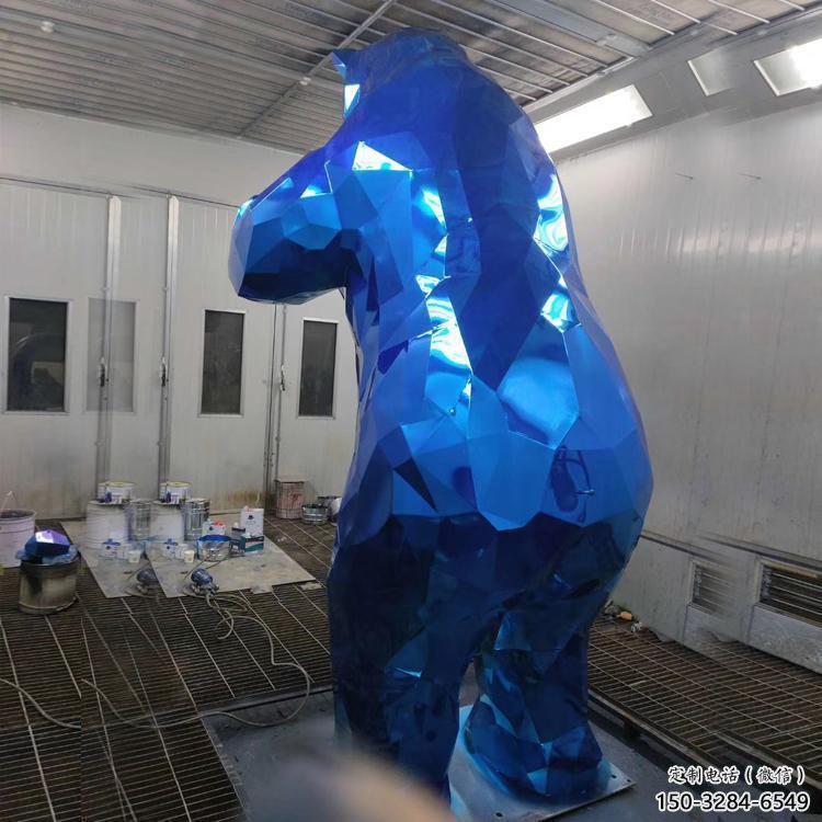 小区狗熊雕塑，拉丝海洋雕塑，抽象效果