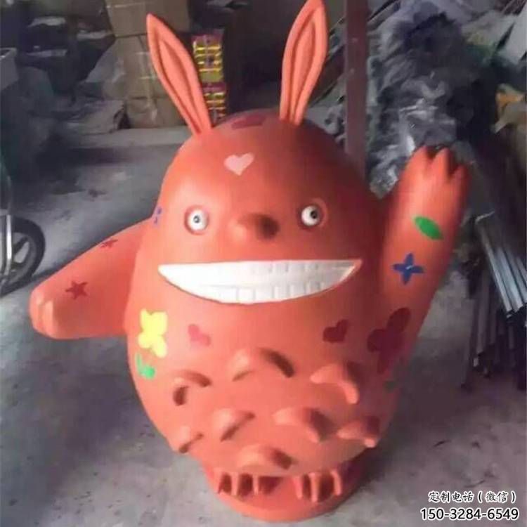 公园龙猫雕塑，喷砂发光雕塑，铸铜工艺