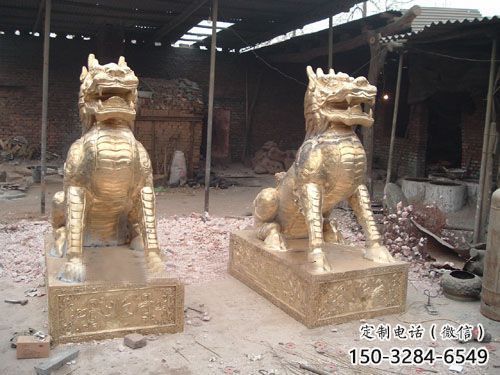 公园麒麟雕塑，喷砂发光雕塑，铸铜工艺
