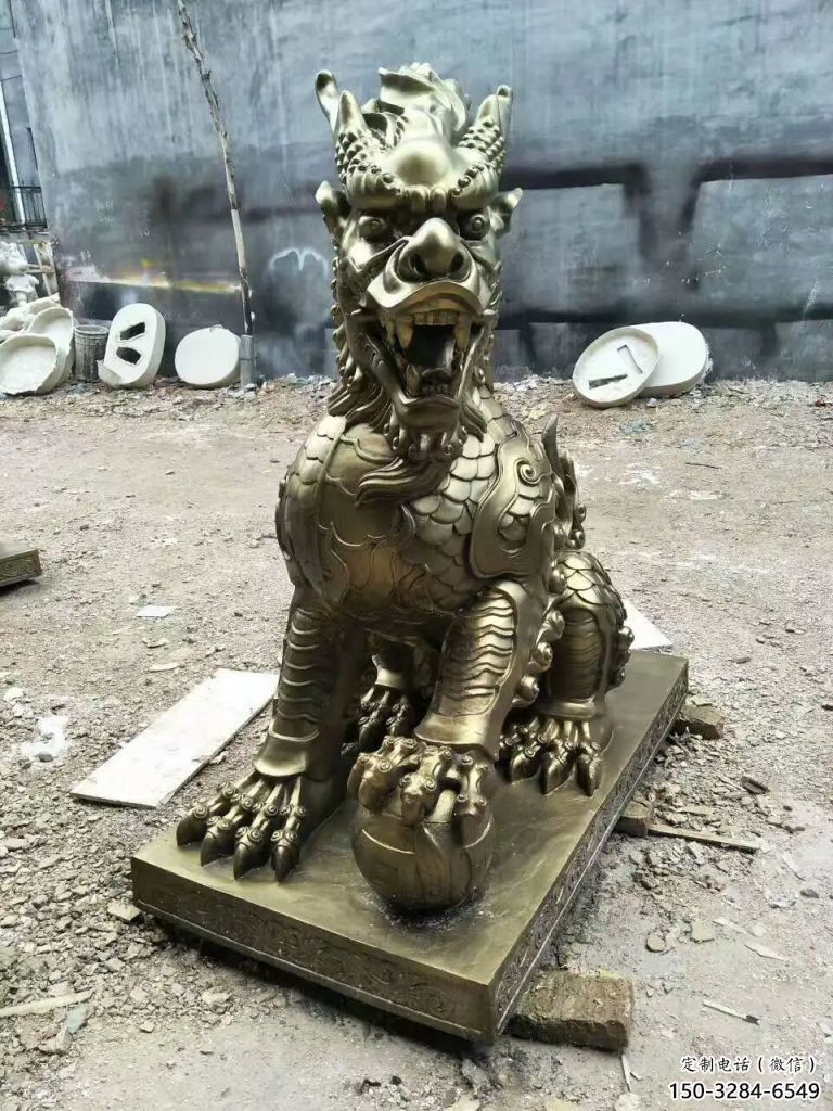 景区麒麟雕塑，镀金欧式雕塑，铁艺材质