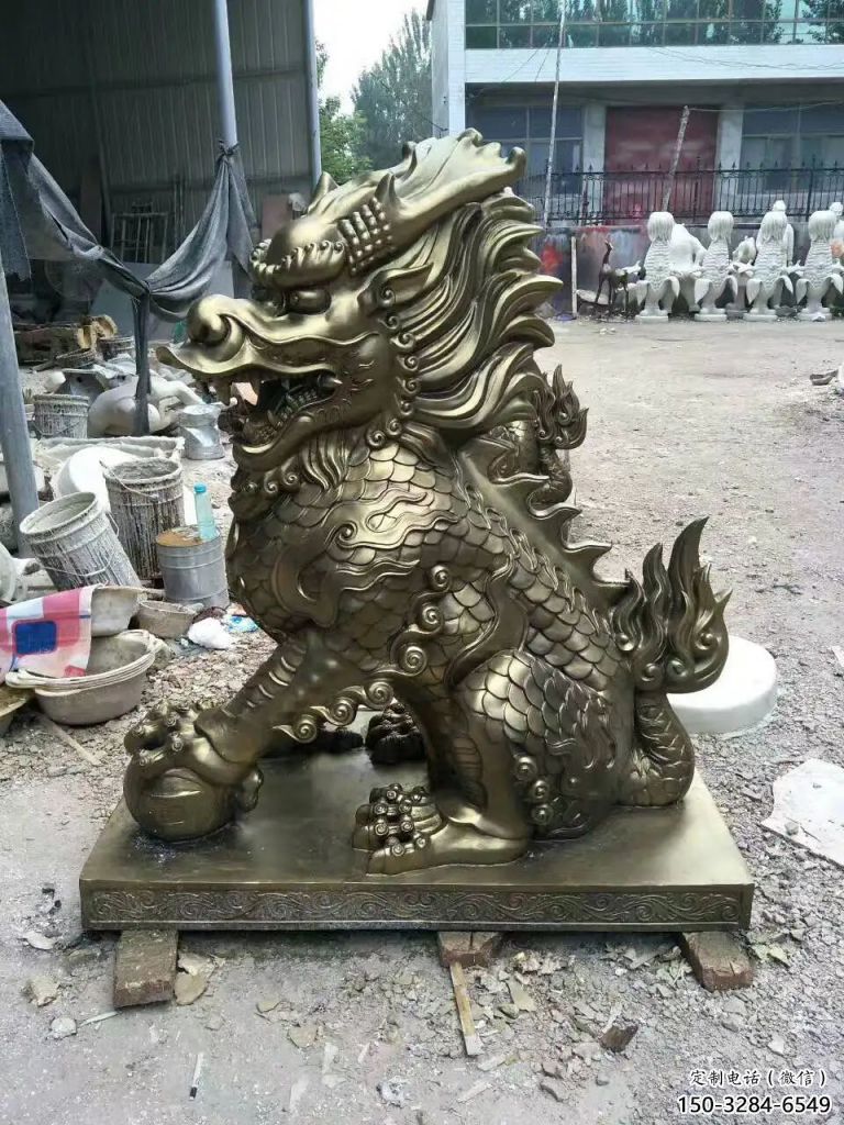 庭院麒麟雕塑，镀金欧式雕塑，仿古形式