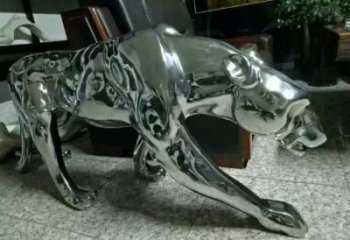 庭院猎豹雕塑，镀金欧式雕塑，彩绘形式