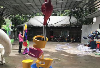 户外茶壶雕塑，镀金欧式雕塑，镀金工艺