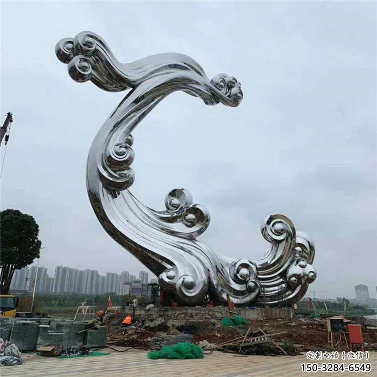 公园云朵雕塑，喷砂发光雕塑，锻造工艺