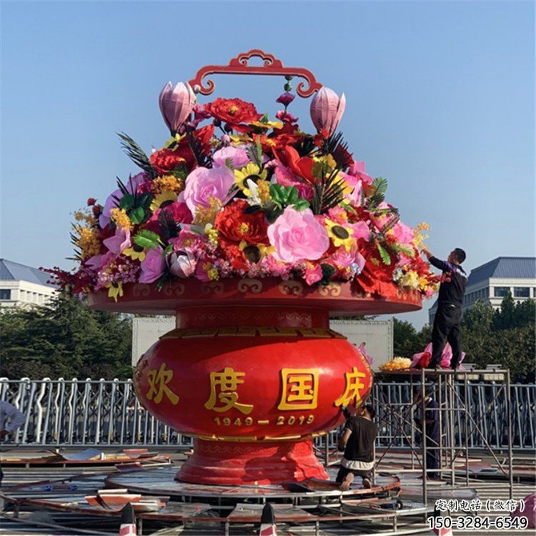景区花篮雕塑，仿真欧式雕塑，铁艺材质