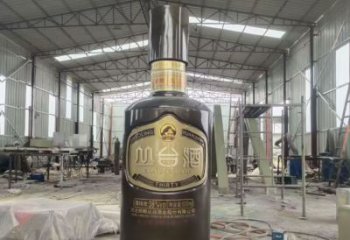 户外酒瓶雕塑，仿真欧式雕塑，仿真工艺