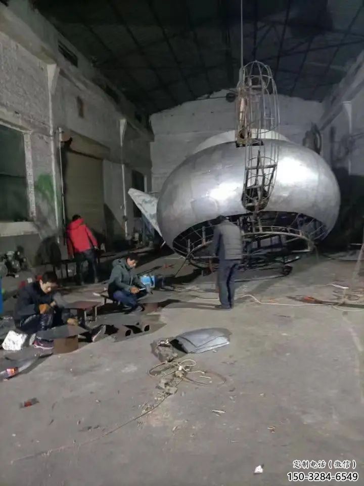 公园水壶雕塑制造商 酒店门口雕塑 彩绘摆件 公园水壶雕塑制造商 酒店门口雕塑 彩绘摆件