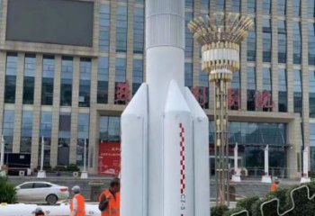 商业街火箭雕塑 烤漆摆件 彩绘雕塑