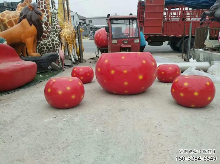 商业街凳子雕塑 烤漆摆件 彩绘雕塑 商业街凳子雕塑 烤漆摆件 彩绘雕塑