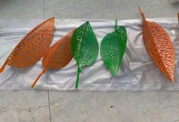 树叶雕塑 景观美陈花卉雕塑 喷漆植物雕塑