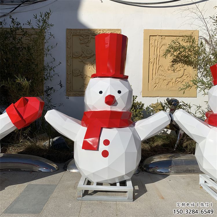 彩绘雪人雕塑 大型城市雕塑 商业街摆件 彩绘雪人雕塑 大型城市雕塑 商业街摆件