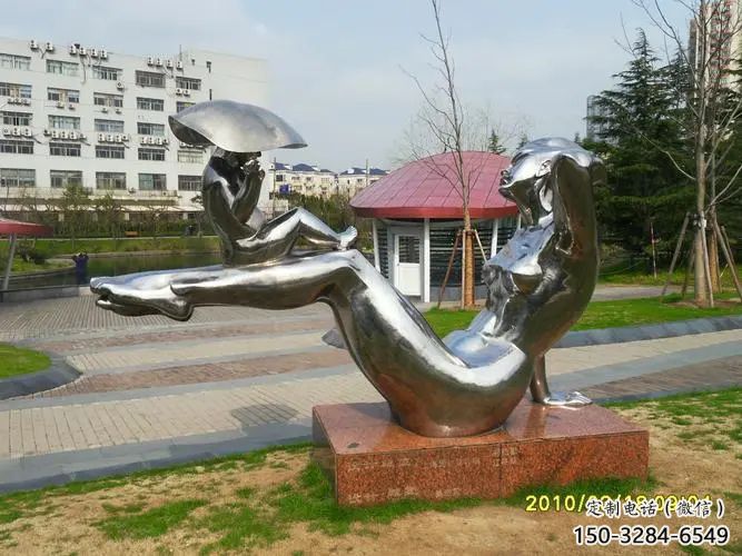 彩绘母亲雕塑 户外女人雕塑 街头肖像雕塑 彩绘母亲雕塑 户外女人雕塑 街头肖像雕塑