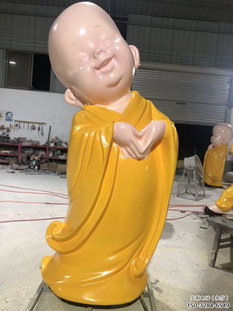 烤漆小和尚雕塑 铸铜儿童雕塑 室内肖像雕塑 烤漆小和尚雕塑 铸铜儿童雕塑 室内肖像雕塑