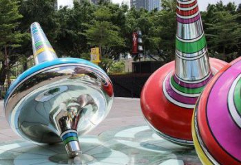 步行街陀螺雕塑 游乐场景观雕塑 铸造地标雕塑