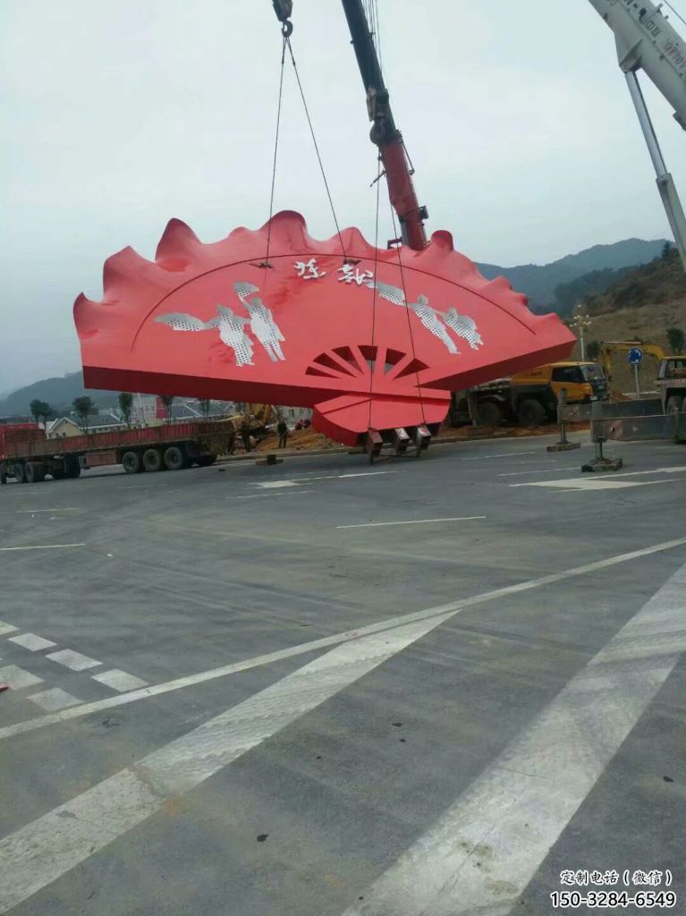 花边扇子雕塑，广场不锈钢雕塑