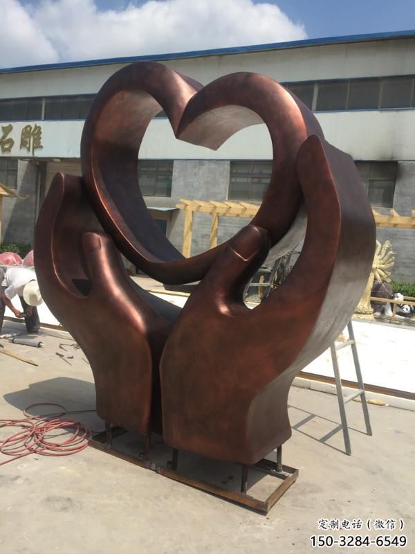 房地产爱心雕塑 现代爱情雕塑 几何雕塑 房地产爱心雕塑 现代爱情雕塑 几何雕塑