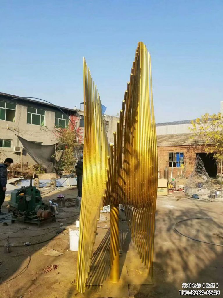 房地产凤尾雕塑 现代展翅造型 几何雕塑 房地产凤尾雕塑 现代展翅造型 几何雕塑