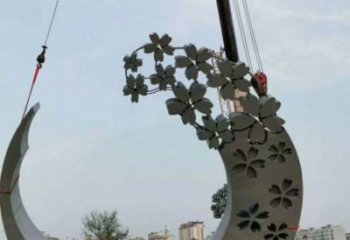 街头月牙雕塑 大型别墅区月亮牙雕塑 钢管雕塑