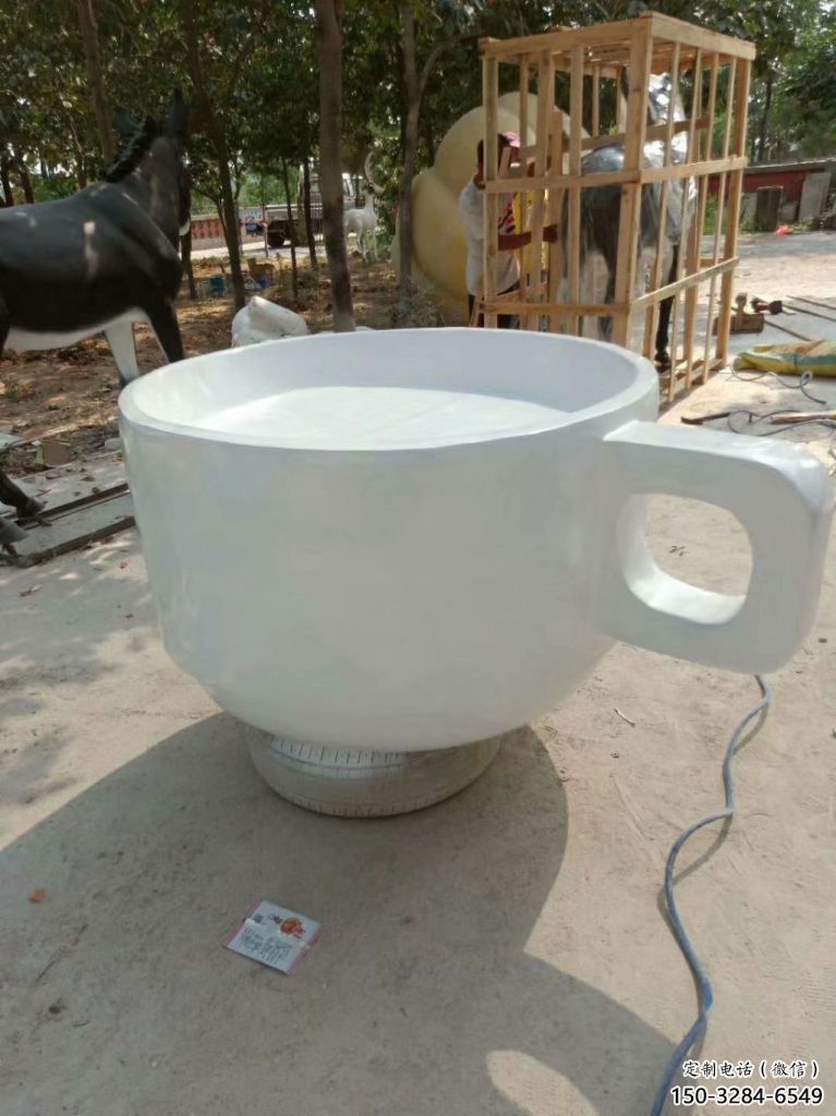 庭院酒杯雕塑 公园酒杯子雕塑 锻造杯子雕塑 庭院酒杯雕塑 公园酒杯子雕塑 锻造杯子雕塑