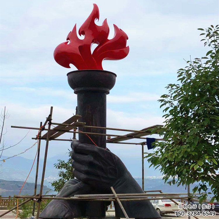 钢管火把雕塑 异形喷水星火相传主题 农村篝火雕塑 钢管火把雕塑 异形喷水星火相传主题 农村篝火雕塑