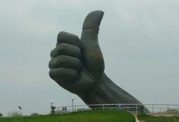 公园拇指雕塑 镜面公园大拇指雕塑 景观点赞雕塑
