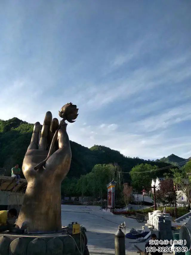 大型商场佛手雕塑 仿真观音手雕塑 镜面雕塑 大型商场佛手雕塑 仿真观音手雕塑 镜面雕塑