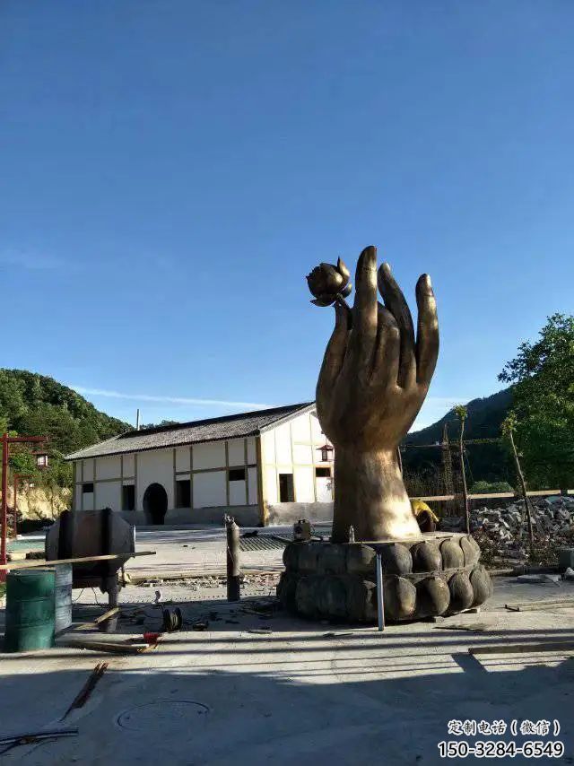 拉丝佛手雕塑 镂空创意雕塑 别墅区雕塑 拉丝佛手雕塑 镂空创意雕塑 别墅区雕塑