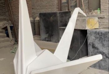 步行街千纸鹤雕塑 游乐场折纸风格 铸造鹤鸟雕塑