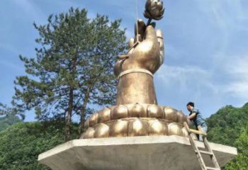 公园佛手雕塑 镜面公园观音手雕塑 景观雕塑