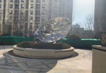 锻造松塔雕塑 景观雕塑 户外松果造型