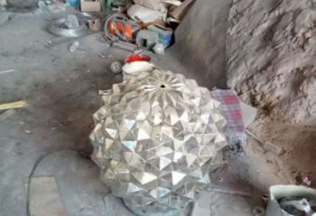 现代松塔雕塑 大型别墅区松果造型 彩绘雕塑