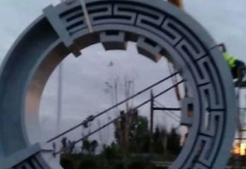 街道花环雕塑 现代环形雕塑 彩绘雕塑