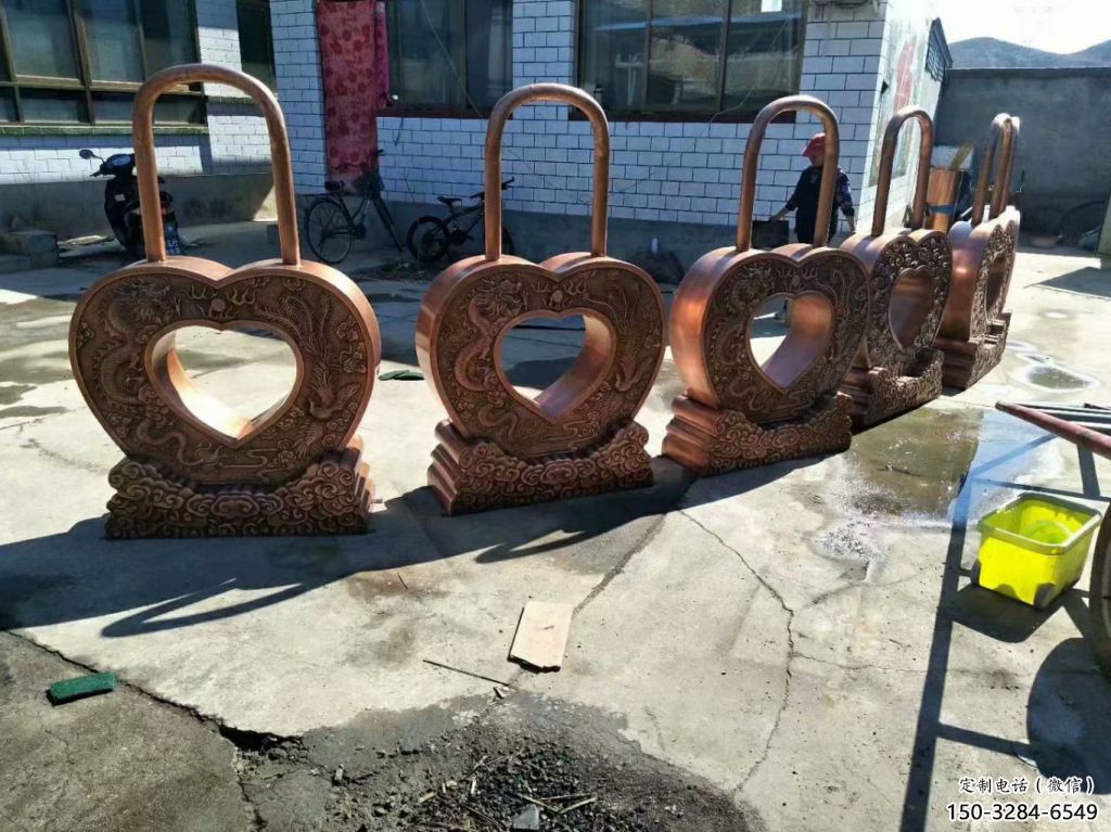 企业锁子雕塑 铸造公园同心锁雕塑 欧式雕塑 企业锁子雕塑 铸造公园同心锁雕塑 欧式雕塑