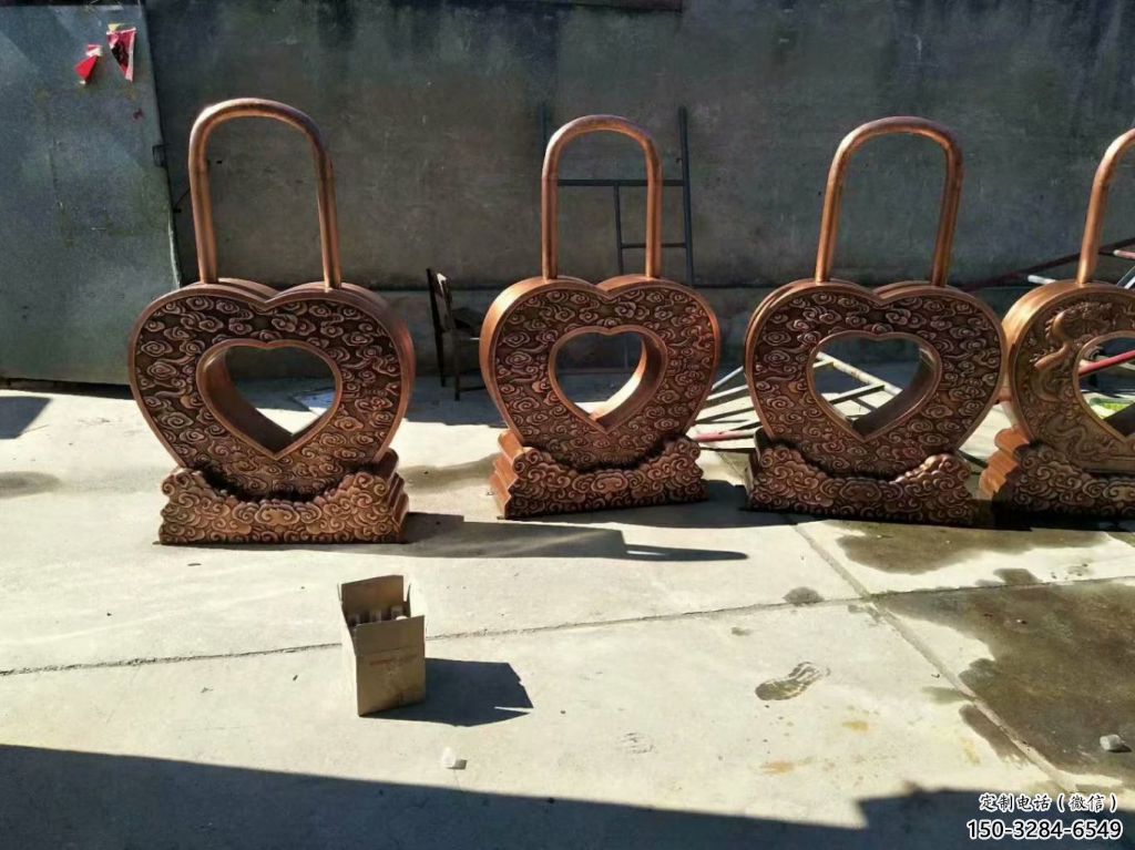 游乐场锁子雕塑 发光公园雕塑 喷漆同心锁雕塑 游乐场锁子雕塑 发光公园雕塑 喷漆同心锁雕塑