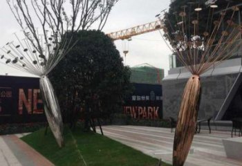大型莲藕雕塑 欧式步行街雕塑 彩绘莲科雕塑