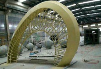 大型不锈钢拱门雕塑，镂空烤漆工艺制作